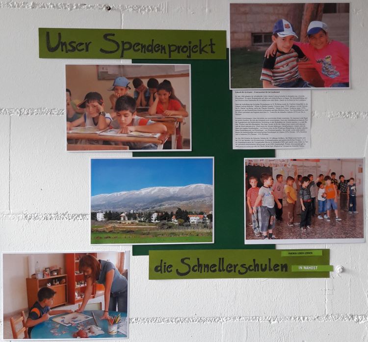 Informationswand zum Projekt Schneller Schulen